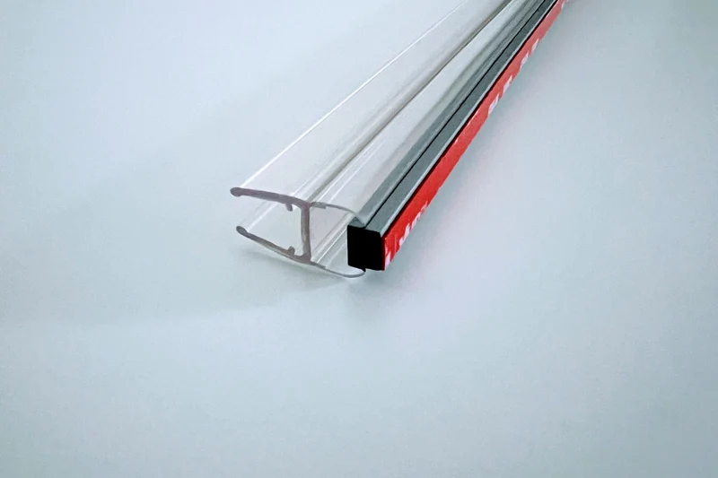 Magnetstreifendichtung selbstklebend – 180° Set aufschiebbar und anklebbar, für Glas-Wand und Glas-Glas, 6/8 mm Glas, Art.Nr. 52091400