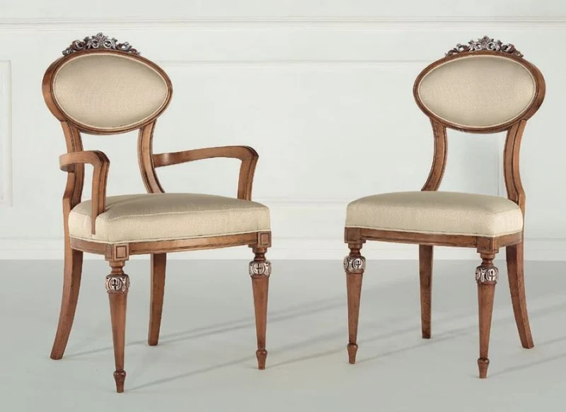 Eleganter Stuhl Sissy im klassischen Stil