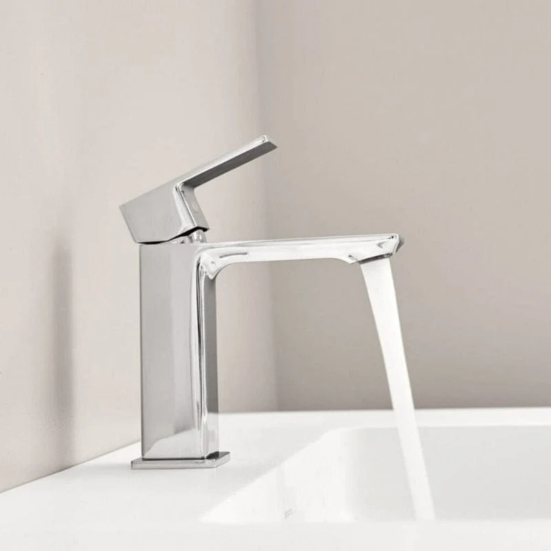 Einhebelmischer für Waschbecken CUBO in 2 Farben erhältlich