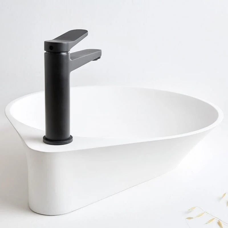 Waschbecken aus Kunststein NADIR