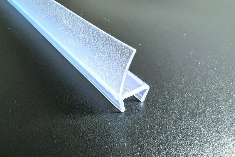 Lippendichtung – 180° Glas-Glas mit U-Schiene, 8 mm Glas, Art.Nr. 8857
