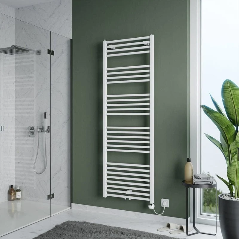 STUROTEC Bath 11 E Badheizkörper 60 x 171,3 cm, rein elektrisch, mit integr. Raumthermostat, inkl. Fernbedienung
