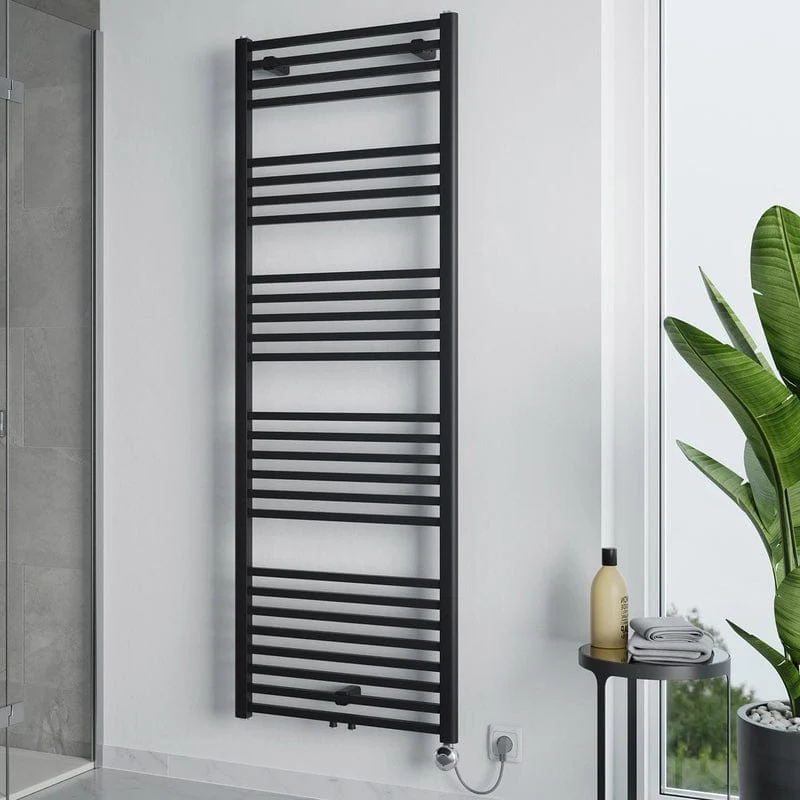 STUROTEC Bath 11 E Badheizkörper 60 x 117,4 cm, rein elektrisch, mit integr. Raumthermostat, inkl. Fernbedienung
