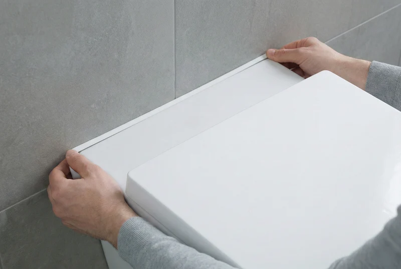 ee·zee Fertigfuge – Silikonfuge ohne Werkzeug für WC, Bidet, Waschtisch