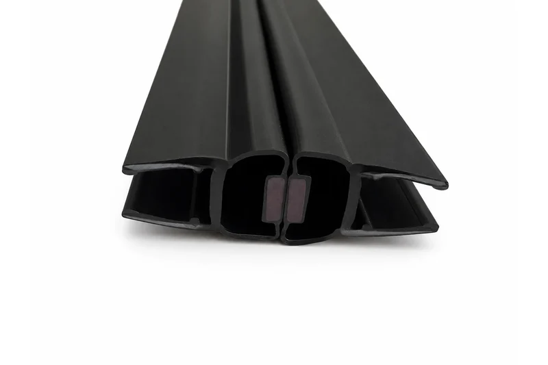 Schwarze Magnetdichtung – 180° fluchtend, schmaler Streifen, Art.Nr. 6092-B
