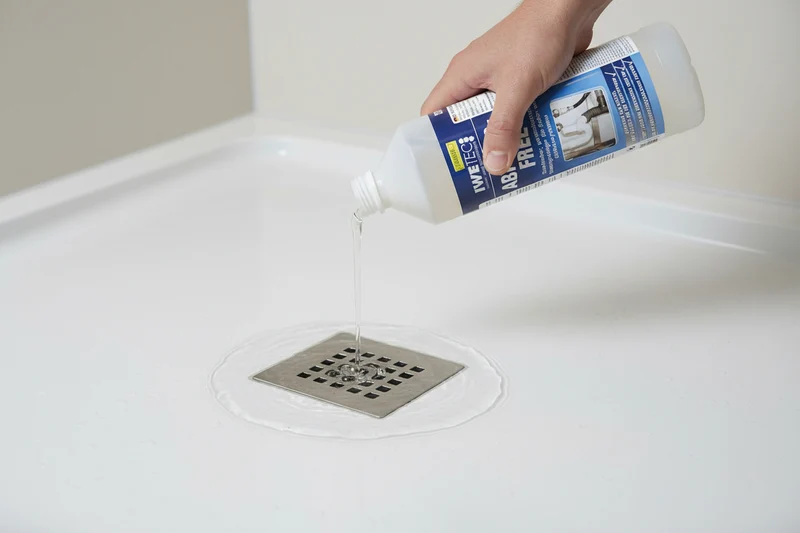 iWETEC Abfluss-Free Rohrreiniger, chlorfrei und materialschonend, 1 Liter, Art.Nr. 976416001