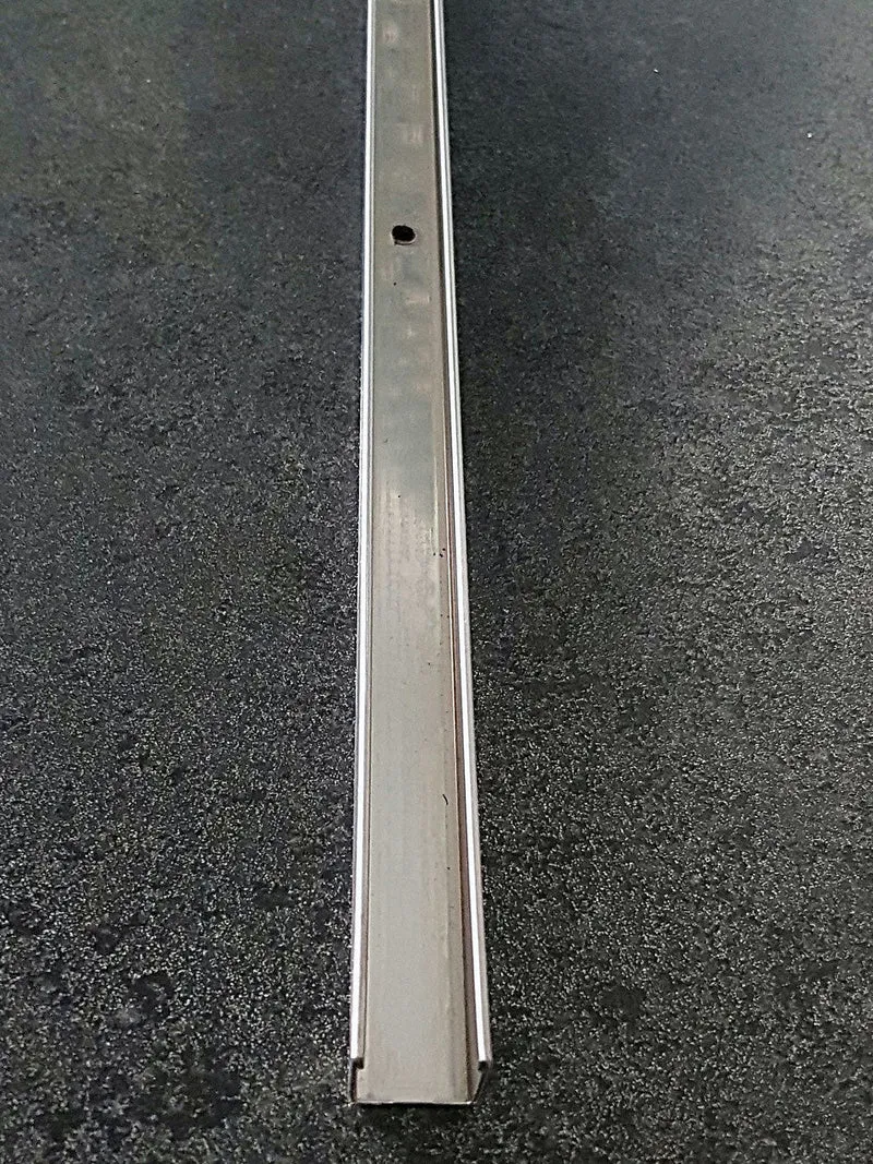 Edelstahl-U-Wandprofil – Höhe 15 mm, 2 Oberflächen, mit oder ohne Vorbohrung, Art.Nr. UB15