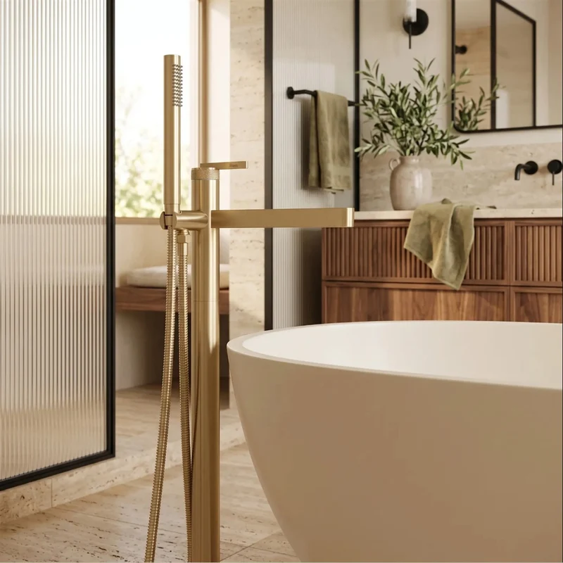Freistehende Wannenarmatur Grace – Gold Matt