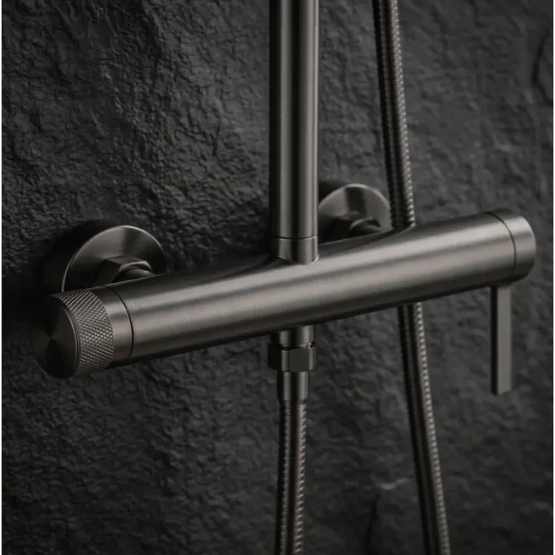 Dusche Rivo Titan