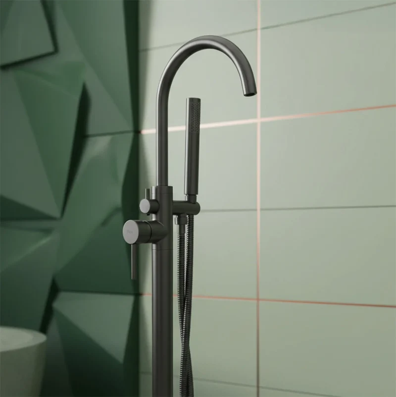 Freistehende Badewannenarmatur Lungo Titan Matt