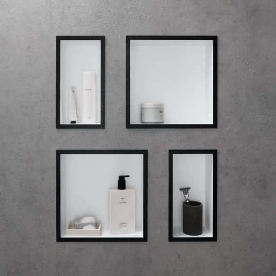 hansgrohe XtraStoris Individual Wandnische mit Designrahmen Korpus weiß matt/Front schwarz matt
