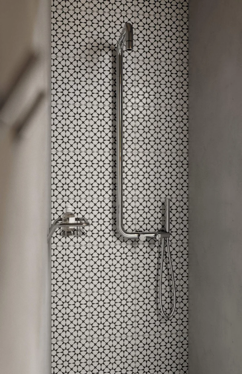 DEANTE Silia Duschsystem mit Regenbrause // Chrom // NQS-04XM