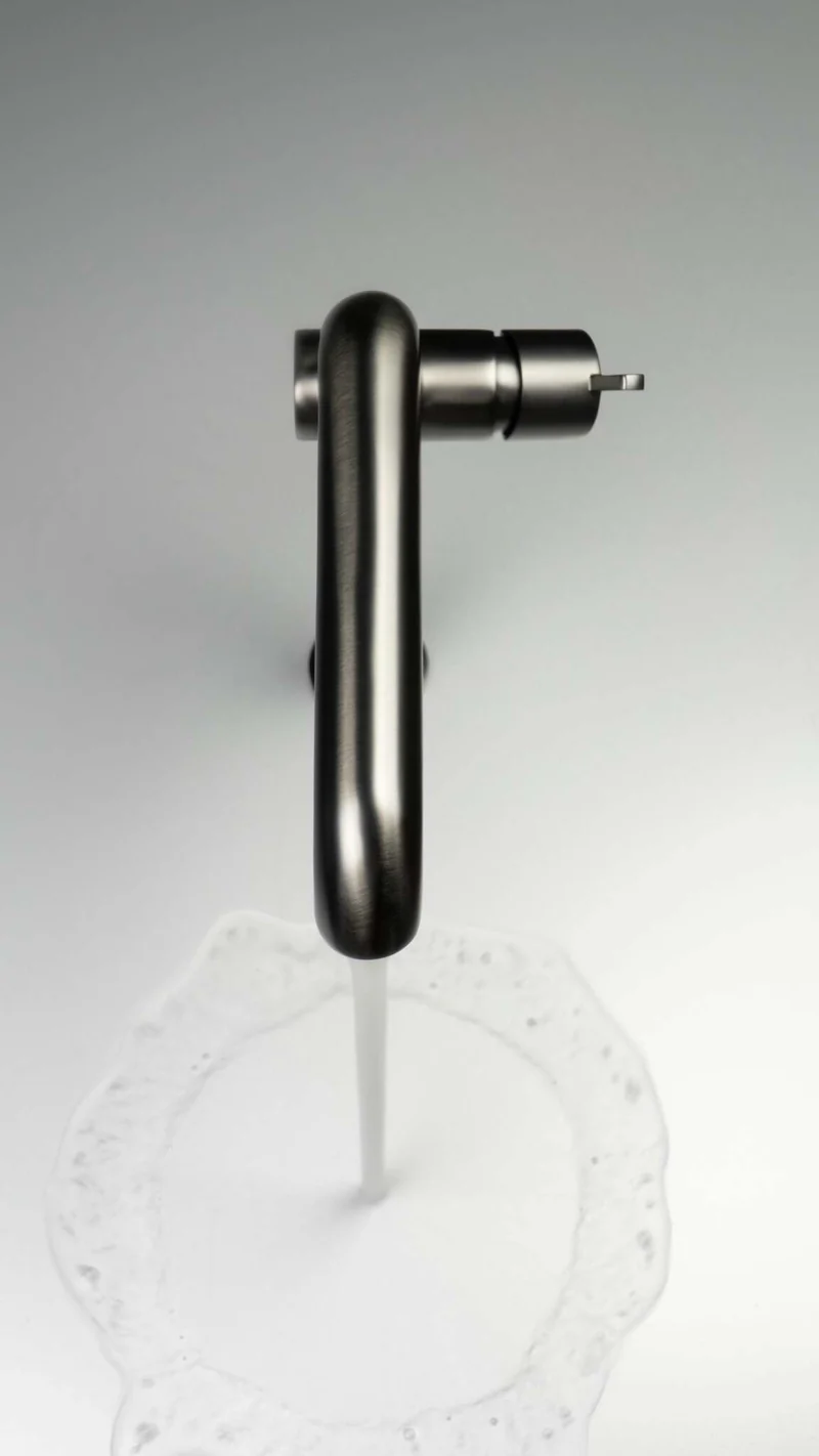 DEANTE Silia Waschtischarmatur hoch mit seitlichem Hebel // Titanium // BQS-D24K